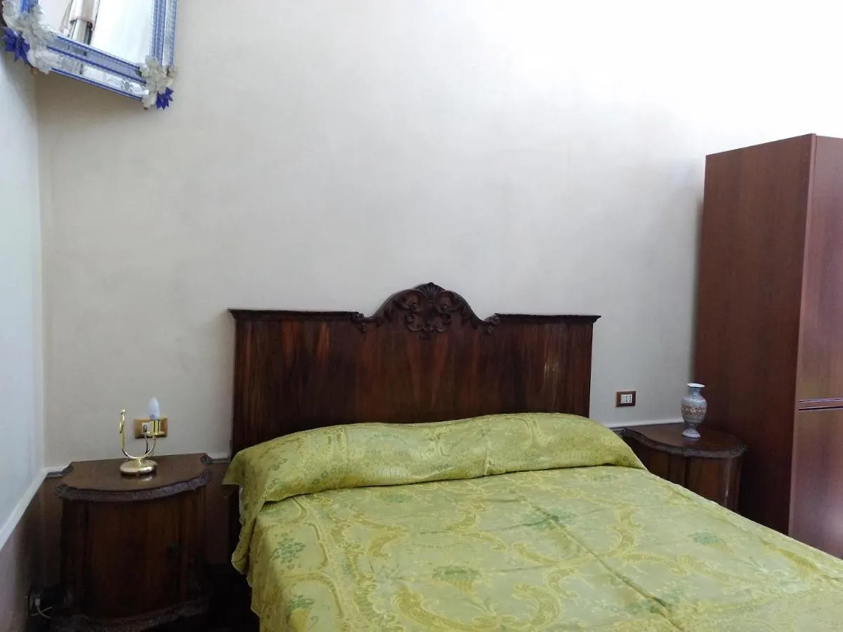 Bbtiepolo Guest House Venice 2*,  Italy